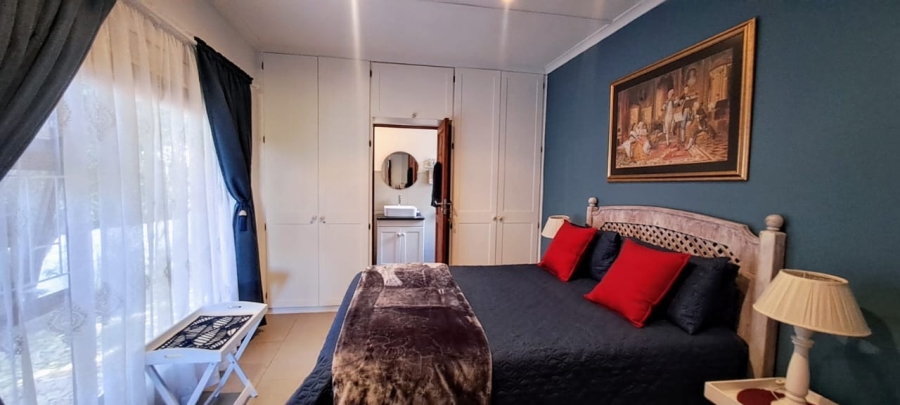 4 Bedroom Property for Sale in Vermont Western Cape